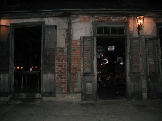 lafittesbar.jpg